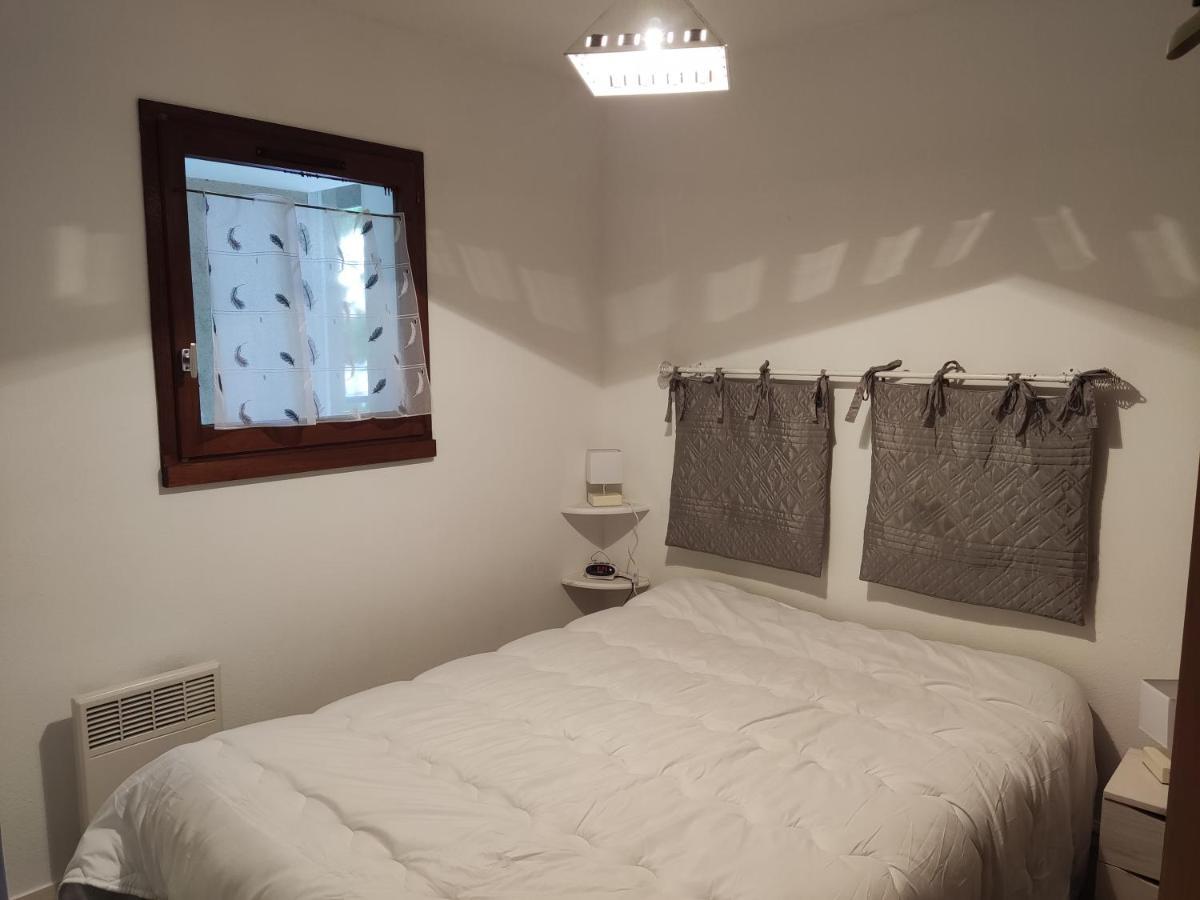 Appartement Au Calme Avec Piscine Et Parking Dans Residence Securisee Сен-Жан-де-Мон Экстерьер фото