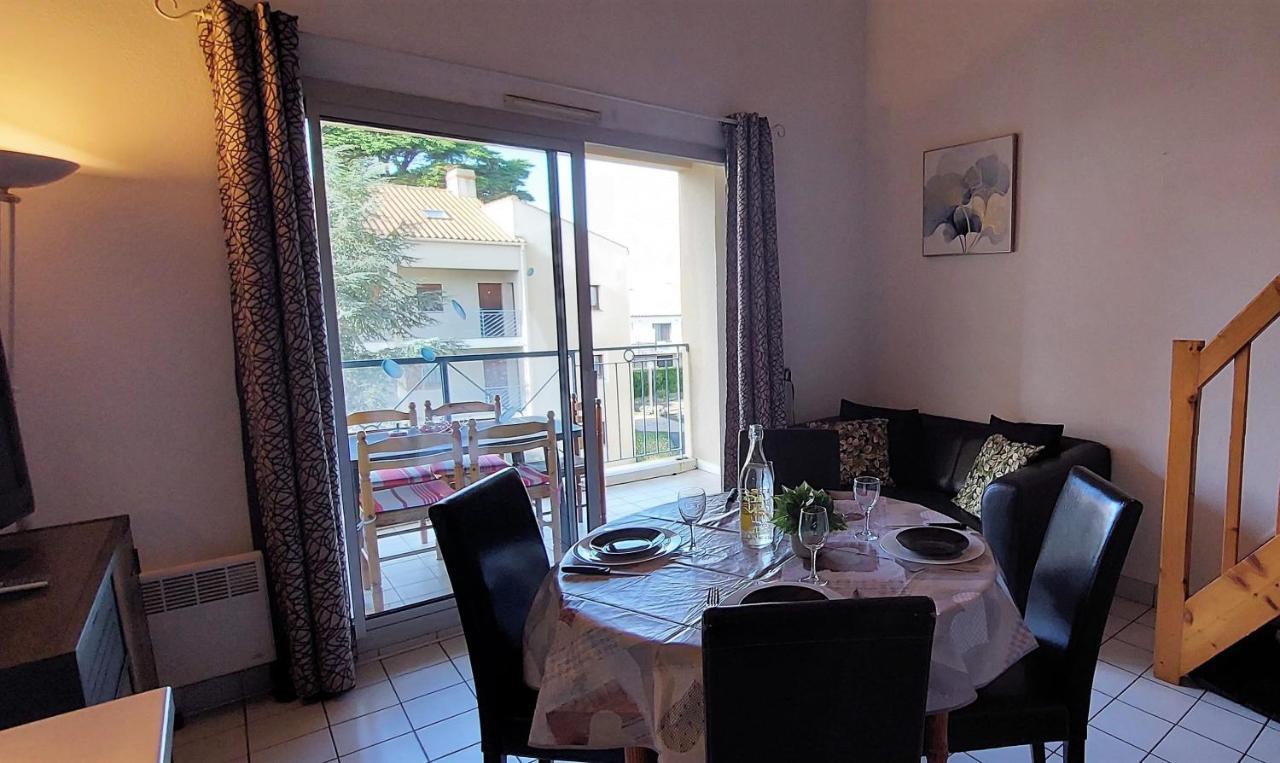 Appartement Au Calme Avec Piscine Et Parking Dans Residence Securisee Сен-Жан-де-Мон Экстерьер фото