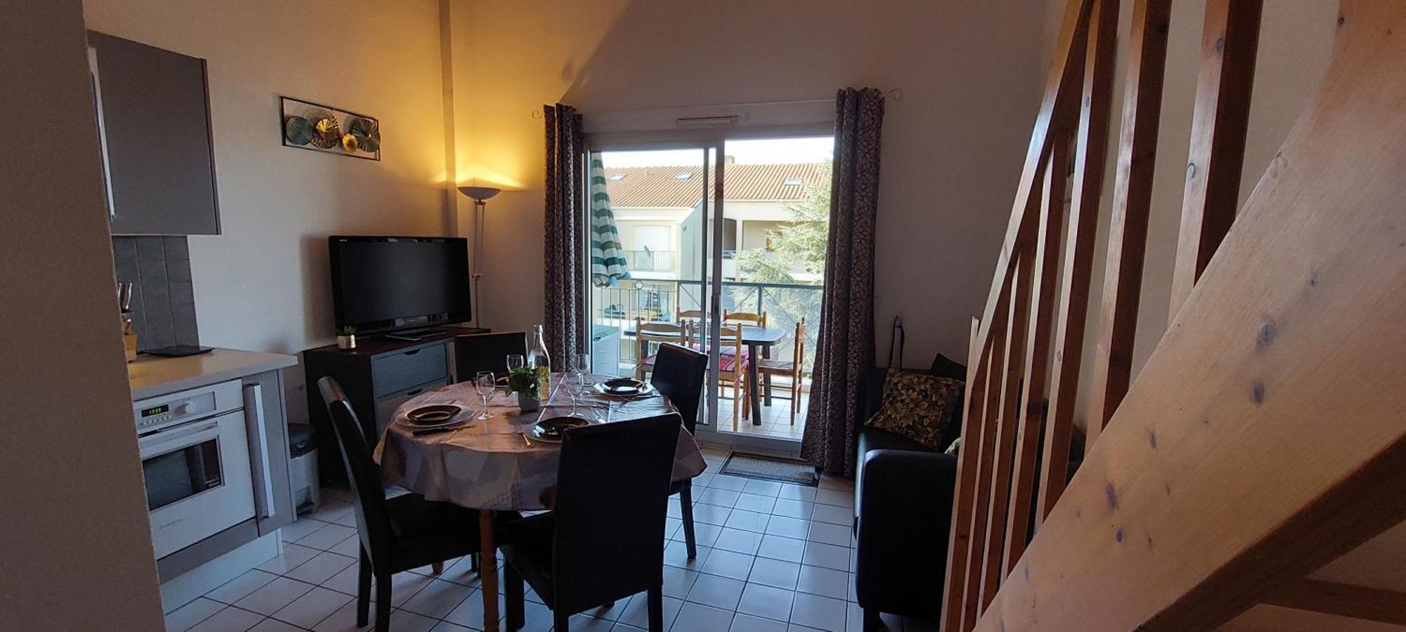 Appartement Au Calme Avec Piscine Et Parking Dans Residence Securisee Сен-Жан-де-Мон Экстерьер фото