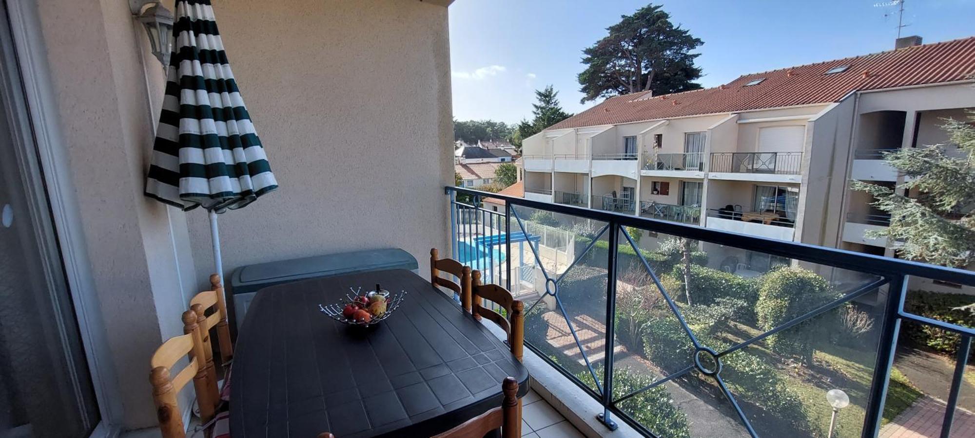Appartement Au Calme Avec Piscine Et Parking Dans Residence Securisee Сен-Жан-де-Мон Экстерьер фото